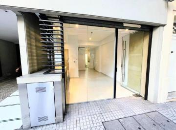 Local comercial · 27m² · 1 Ambiente · Local Comercial Vidriado Al Frente en Planta Baja - San Lorenzo 2000