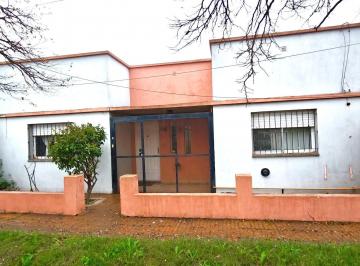 Casa · 68m² · 4 Ambientes · Venta Casa 4 Ambientes Olivera