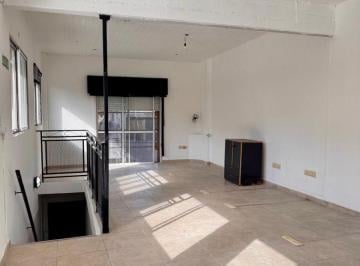 Depósito , General San Martín · Deposito - Local - Oficinas en Alquiler en Dos Plantas - Cochera - Villa Lynch