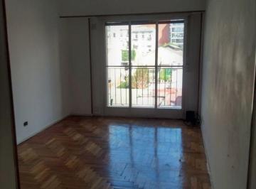 Departamento de 3 ambientes, Monserrat · Departamento 3 Ambientes con Balcon Corrido