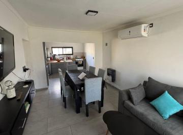 Casa · 260m² · 3 Ambientes · 1 Cochera · Venta Casa 3 Amb La Plata