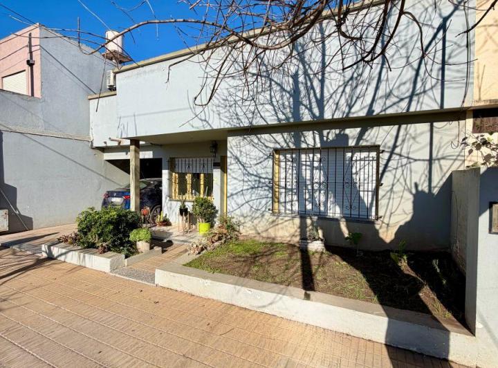 Casa · 78m² · 1 Ambiente · 1 Cochera
