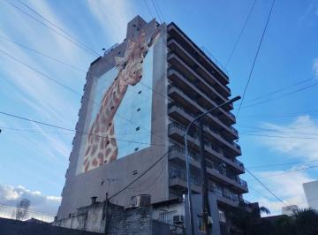 Departamento de 2 ambientes, Monte Castro · Depto 2 Amb Al Frente en Montecastro