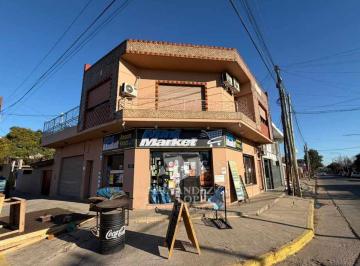 Local comercial de 4 ambientes, Quilmes · Venta en Block - Esquina Comercial con Piso de 4 Ambientes