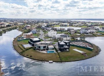 Terreno · 854m² · Lote en Venta a La Laguna Puertos Barrio Costas, Escobar