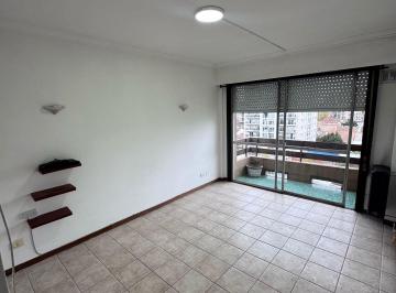 Departamento · 47m² · 2 Ambientes · Dpto de Dos Ambientes a La Calle con Balcon - Santa Fe y Alberti