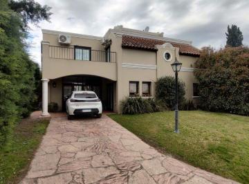 Casa · 161m² · 6 Ambientes · 3 Cocheras · Venta Propiedad Country Banco Provincia 6 Amb.