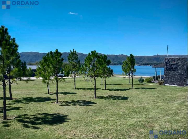 Terreno · 1110m²