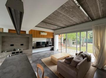 Casa · 150m² · 4 Ambientes · Casa - Villa Elisa