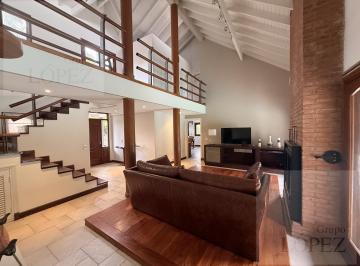 Casa · 265m² · 5 Ambientes · 1 Cochera · Casa Amoblada en Alquiler en La Deseada – Ezeiza | 5 Amb. | Pileta y Quincho