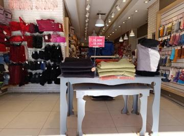 Local comercial · 97m² · Local en Lomas de Zamora Oeste