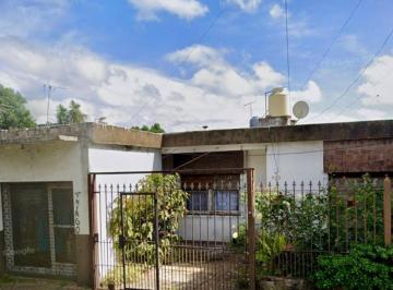 Casa de 3 ambientes, Malvinas Argentinas · Casa en Venta Villa de Mayo Oportunidad a Refaccionar