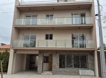 Departamento de 4 ambientes, Godoy Cruz · Departamento a Estrenar a La Venta