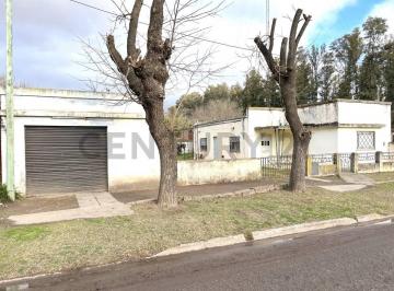 Casa · 150m² · 4 Ambientes · 1 Cochera · Casa en Venta - Santa Isabel