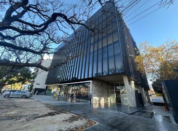 Oficina comercial · 130m² · 3 Cocheras · Oficina Premium en Olivos
