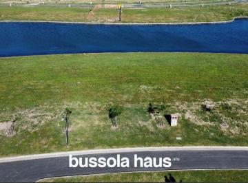 Terreno · 713m² · Lote Al Lago en Silvestre Orientacion Norte