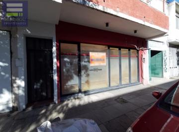 Local comercial · 120m² · Local - Gualeguaychu