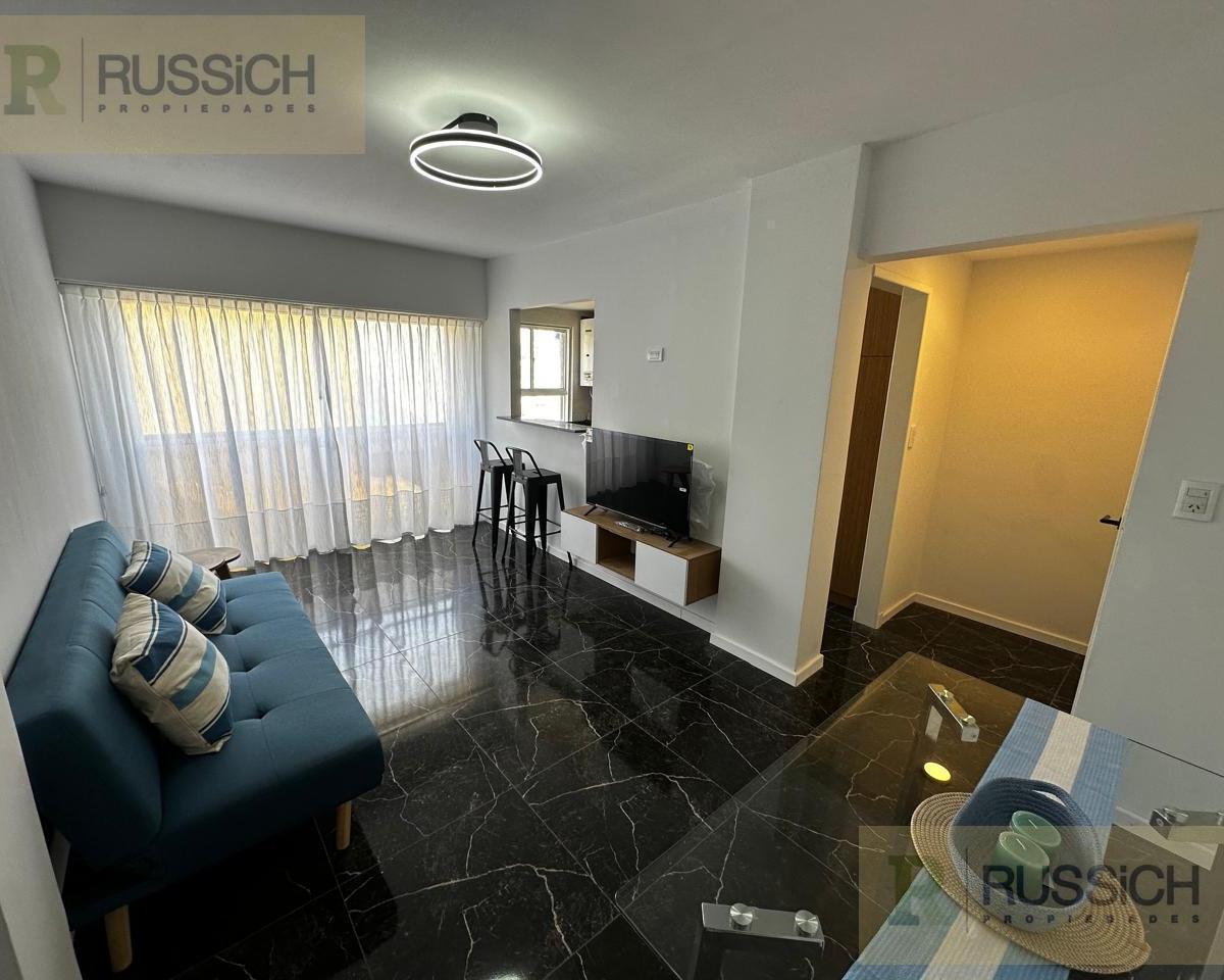 Departamento en venta 2 ambientes al contrafrente con balcon frances
