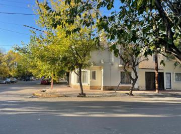 Casa de 2 ambientes, Dorrego · Emada Vende Dúplex Ubicado en Dorrego Excelente Ubicación. "Oportunidad"
