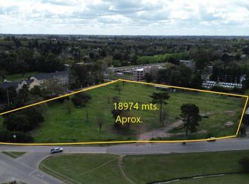 Terreno · 18974m² · 18974 m² en Venta Colectora Panamericana en Pilar, G. B. a. Zona Norte, Argentina