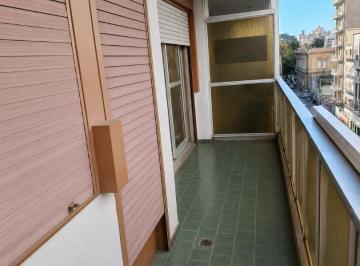 Departamento · 80m² · 3 Ambientes · Dos Dorm. Balcon 3 Baños Corrientes 1200