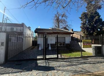 Casa · 160m² · 6 Ambientes · 2 Cocheras · Casa en Venta Merlo Centro Ideal Profesional