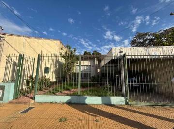 Casa de 3 ambientes, Quilmes · Casa Venta Barrio Parque