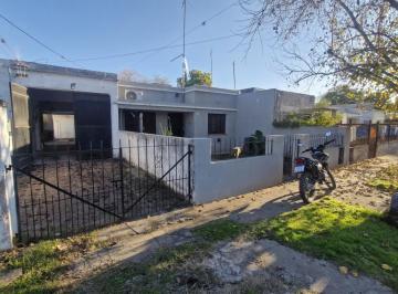 Bodega-Galpón · 280m² · 3 Ambientes · 2 Cocheras · Galpón en Venta con Casa de 3 Ambientes Independiente