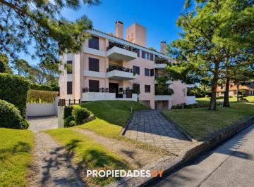 Foto1 · Apartamento en Venta de Tres Dorm.