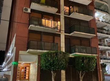 Departamento · 40m² · 3 Ambientes · Venta de Departamento, 3 Ambientes, 40 m², Zona Ramos Mejia - Apto Credito - Acepta Permuta