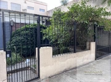 Casa · 90m² · 4 Ambientes · 1 Cochera · Venta | Casa 4 Ambientes en Ramos Mejia