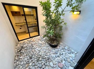 Casa de 6 ambientes, Córdoba · Venta Departamento 2 Dorm. - Nueva Cba - Pb - Renovado