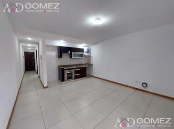 Departamento · 40m² · 2 Ambientes · 2 Amb Al Frente a m de Alvear