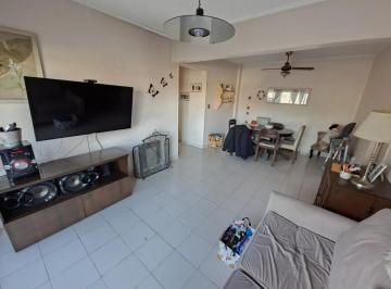 Departamento · 73m² · 4 Ambientes · 1 Cochera · Departamento de 4 Ambientes en Venta en Martinez