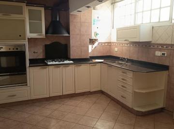 Departamento de 4 ambientes, La Plata · Depto 4 Ambientes Luminoso en 3 y 46