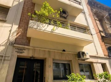 Departamento · 84m² · 3 Ambientes · Departamento en Venta - Recoleta - 3 Ambientes - 2 Dorm.