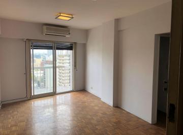 Departamento de 3 ambientes, Avellaneda · Tres Ambientes con Dos Balcones