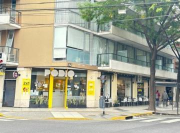 Local comercial · 110m² · Local en Austria y Pacheco de Melo