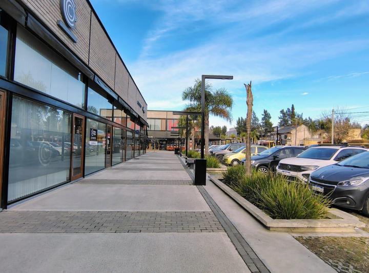 Local comercial · 71m² · 2 Ambientes