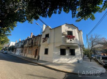 Casa · 115m² · 5 Ambientes · 1 Cochera · Venta Casa Floresta