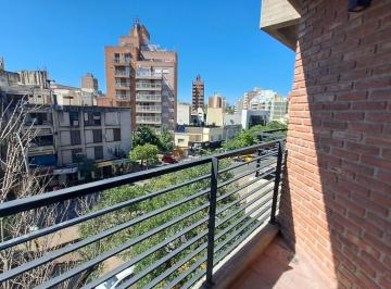 Departamento · 42m² · 2 Ambientes · Alquiler Dpto Nueva Córdoba con Balcón