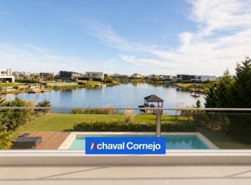 Casa · 229m² · 5 Ambientes · 4 Cocheras · Casa en Venta Al Agua, Puertos, Muelles