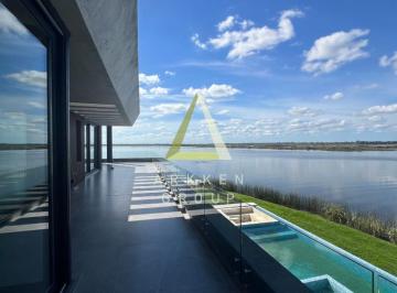 Casa · 780m² · 6 Ambientes · 2 Cocheras · Casa en Venta en Puertos del Lago