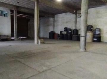 Bodega-Galpón · 501m² · 7 Ambientes · Alquiler - Galpon - Rouillon y Cochabamba - Barrio Urquiza - Rosario