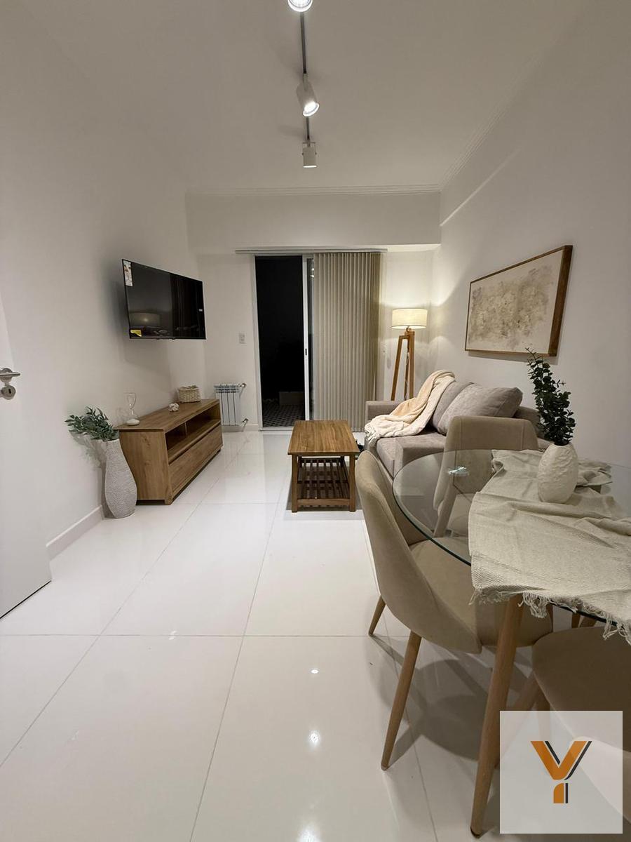 Departamento 2 dorm, 55m² en Sarmiento entre Brown y Falucho