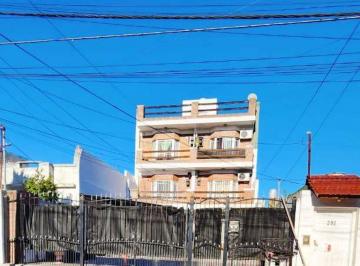 Departamento de 3 ambientes, Avellaneda · Depto 3 Amb con Cochera