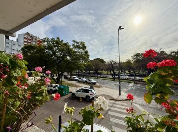 Departamento · 180m² · 6 Ambientes · Venta/alquiler - Departamento de 6 Ambientes Apto Profesional. Centro, Rosario.