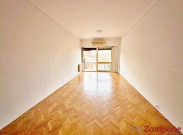 Departamento · 66m² · 3 Ambientes · 1 Cochera · Luminoso Semipiso con Balcón de 3 Amb. con Dependencia y Cochera