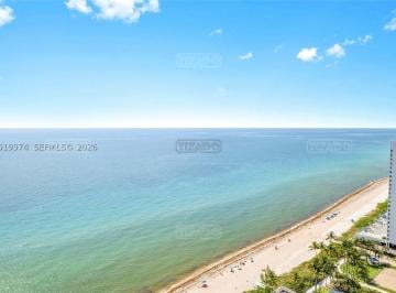 Departamento · 75m² · 2 Ambientes · 2 Cocheras · Departamento en Venta en Hallandale, Miami, Florida