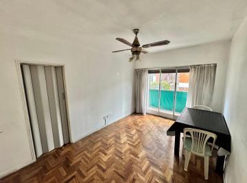 Departamento · 48m² · 3 Ambientes · Departamento en Venta 3 Ambientes Balvanera Luminoso!
